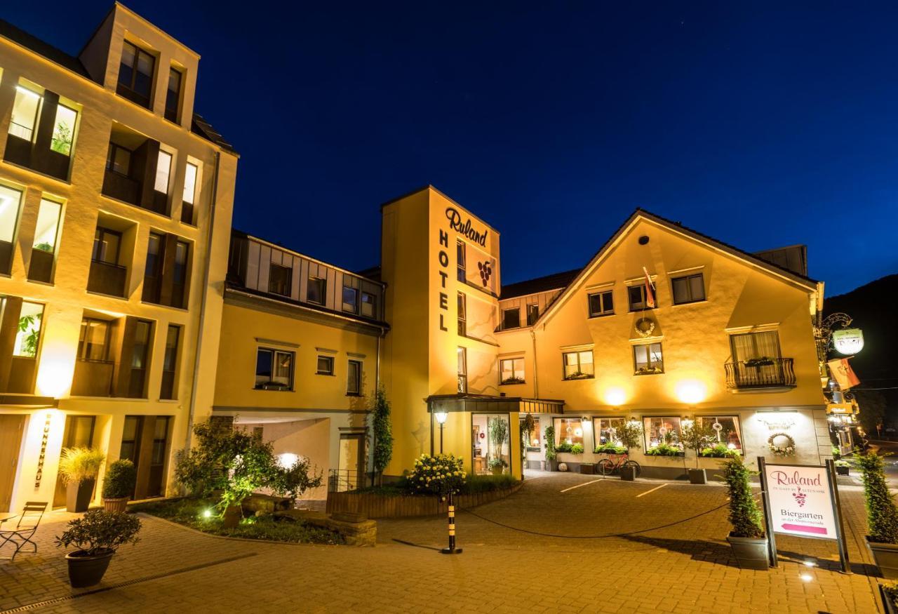 Hotel-Restaurant Ruland Altenahr Bagian luar foto
